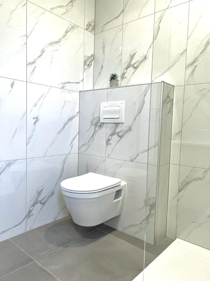 Apartment Zen Zgornje Skofije Esterno foto